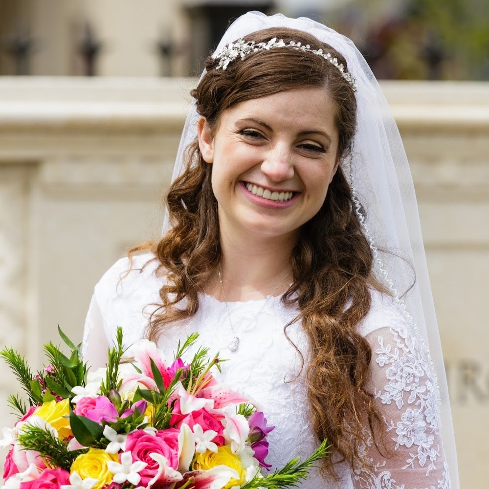 Meet your Posher, Ariel